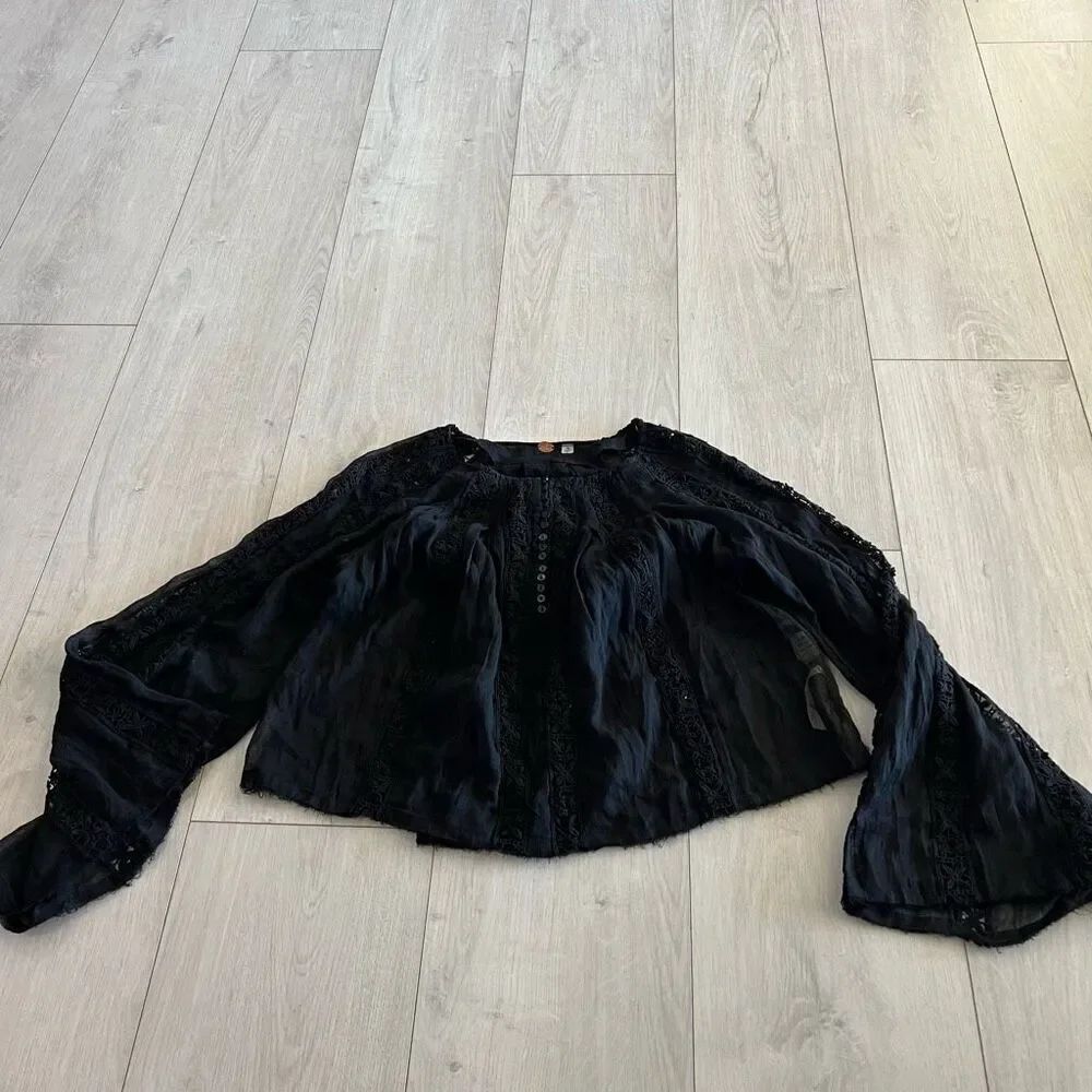 Free people womens black top size s